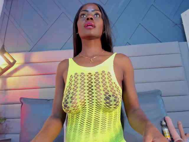 Mia-ferrarii webcam