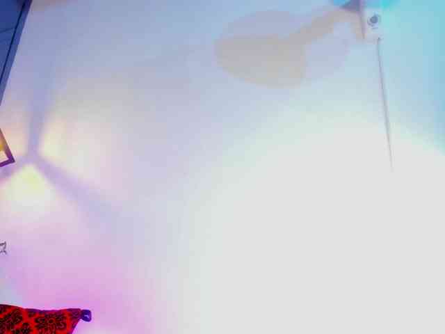 Mia-ferrarii webcam