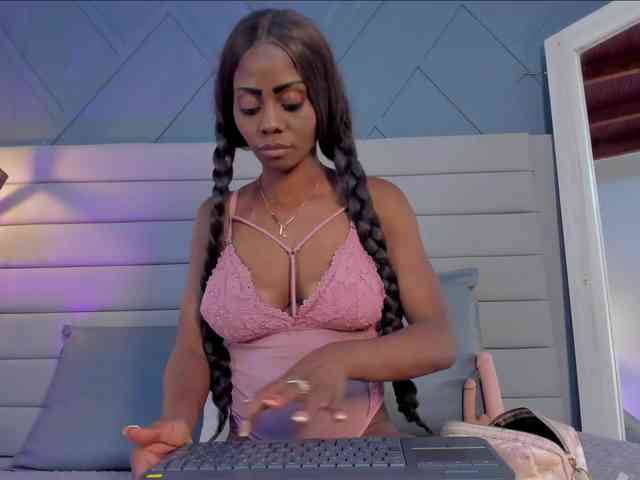 Mia-ferrarii webcam