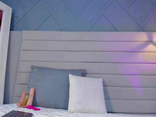 Mia-ferrarii webcam