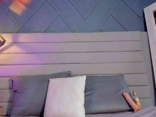 Mia-ferrarii webcam