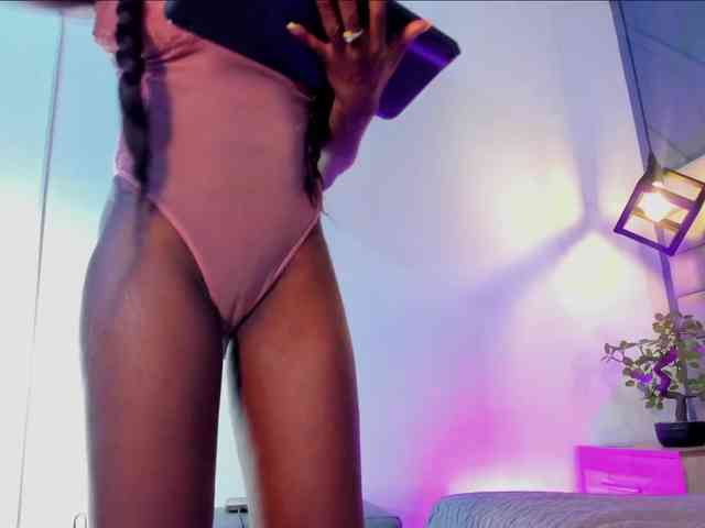 Mia-ferrarii webcam