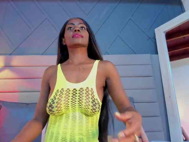 Mia-ferrarii webcam