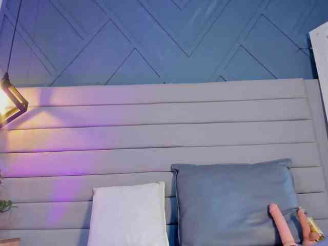 Mia-ferrarii webcam