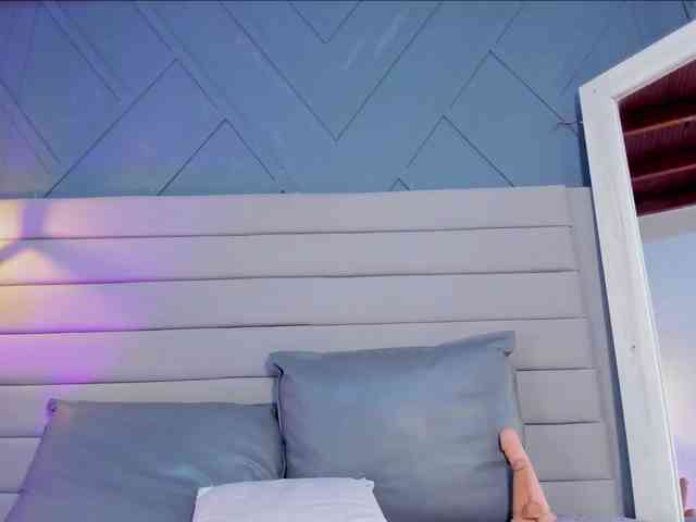 Mia-ferrarii webcam