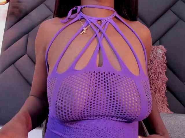 Mia-ferrarii webcam