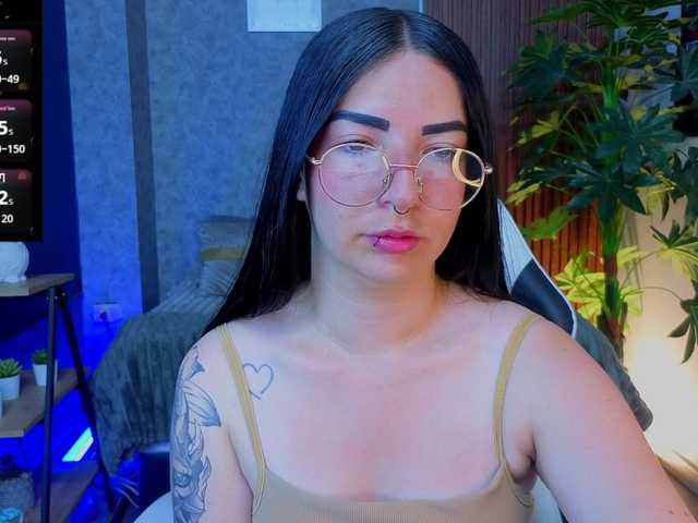 mia-jons2 live webcam show
