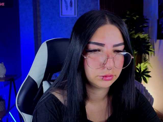 mia-jons2 live cam on BongaCams