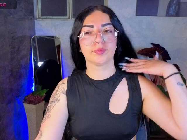 mia-jons2 live webcam show