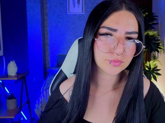 mia-jons2