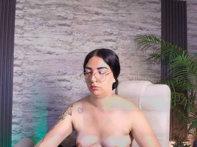 mia-jons2