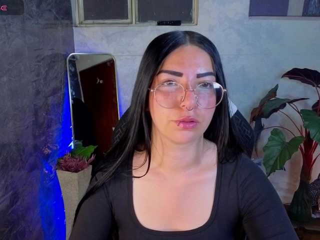 mia-jons2