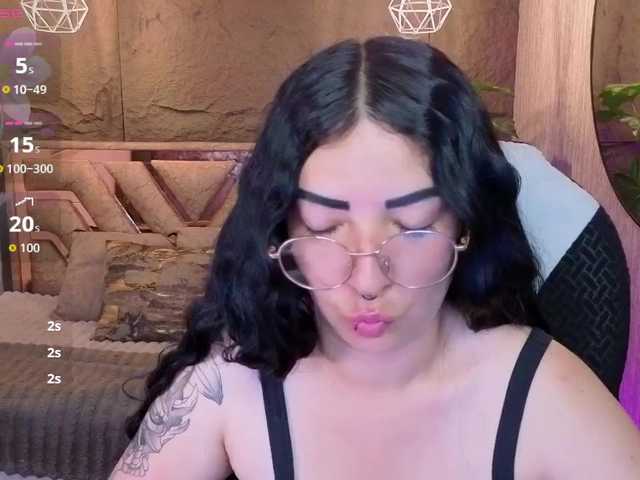 mia-jons2