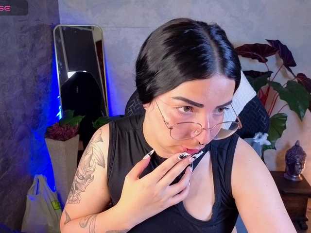 mia-jons2 live webcam show