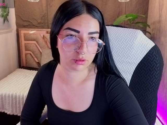 mia-jons2