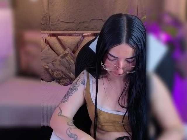 mia-jons2 live webcam show