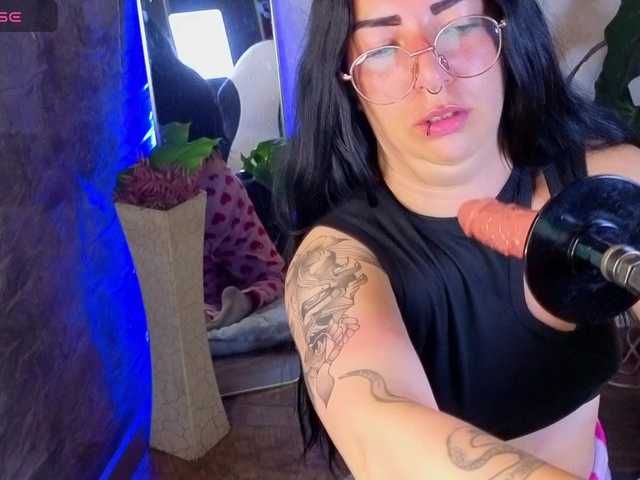 mia-jons2 live webcam show