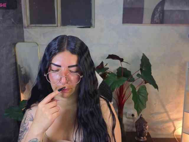 mia-jons2 webcam