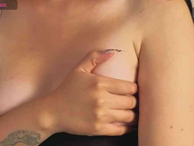 mia-jons2 webcam