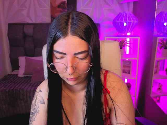 mia-jons2