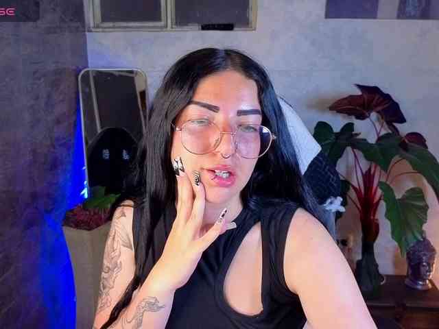 mia-jons2 webcam