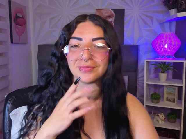 mia-jons2 webcam