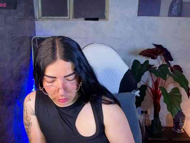 mia-jons2