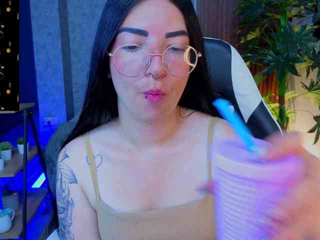 mia-jons2