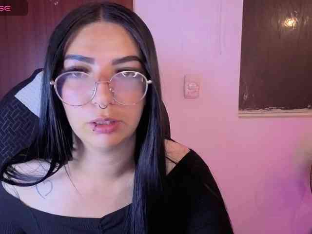 mia-jons2 webcam