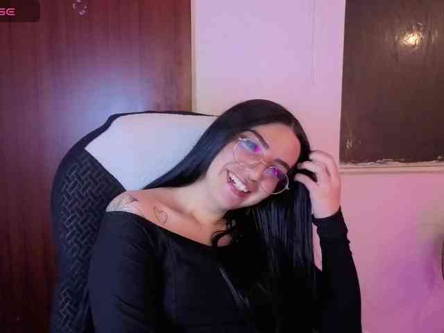 mia-jons2 webcam