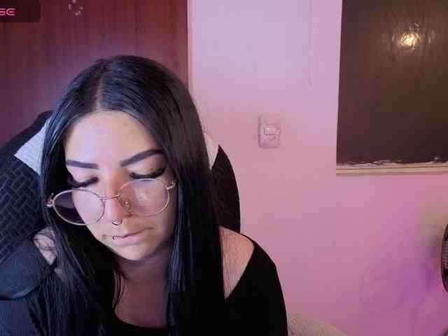 mia-jons2 webcam