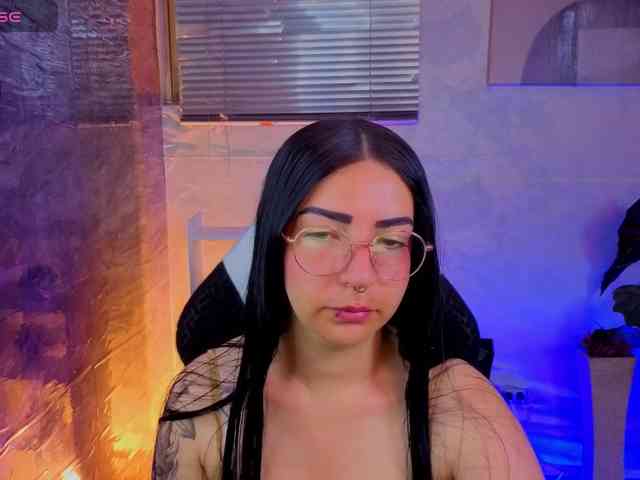 mia-jons2 webcam