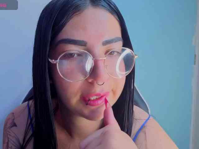 mia-jons2 webcam