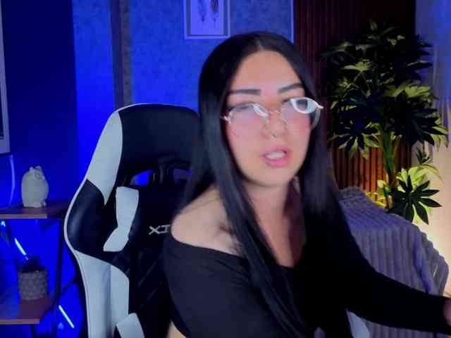 mia-jons2 webcam