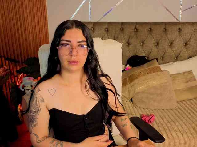mia-jons2