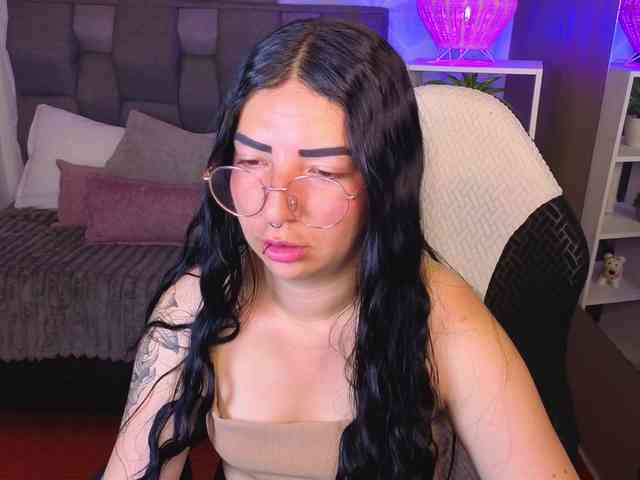 mia-jons2 webcam