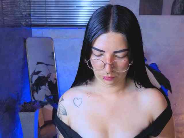 mia-jons2