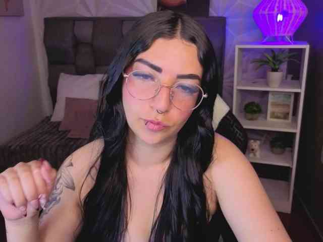 mia-jons2