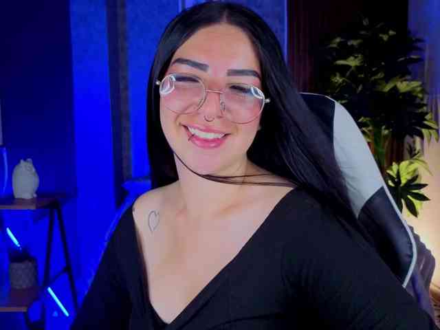 mia-jons2 webcam