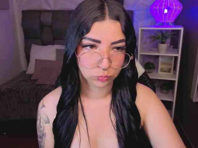 mia-jons2