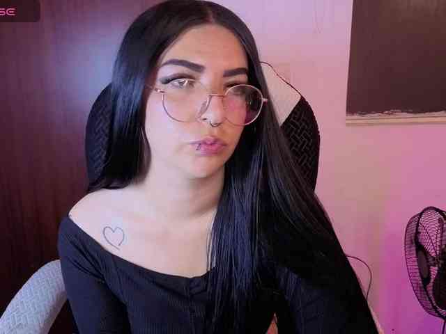 mia-jons2 webcam