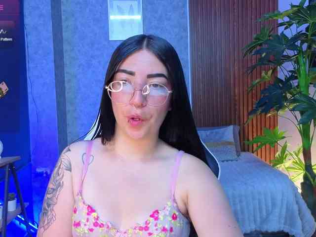mia-jons2 webcam