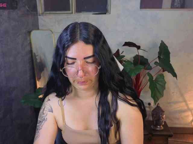 mia-jons2 webcam