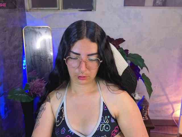 mia-jons2 webcam