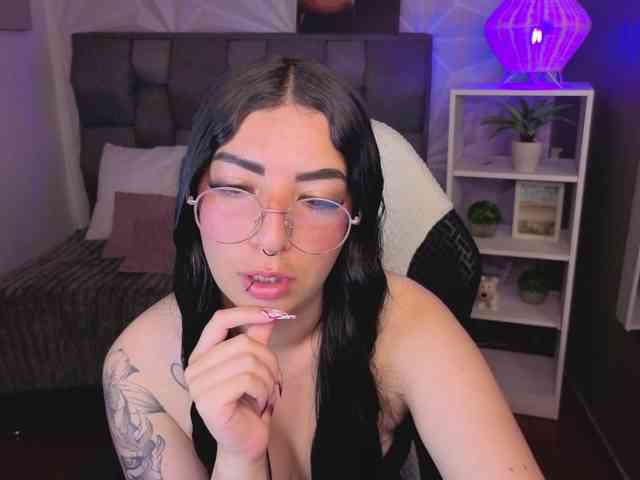 mia-jons2