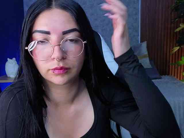 mia-jons2 webcam
