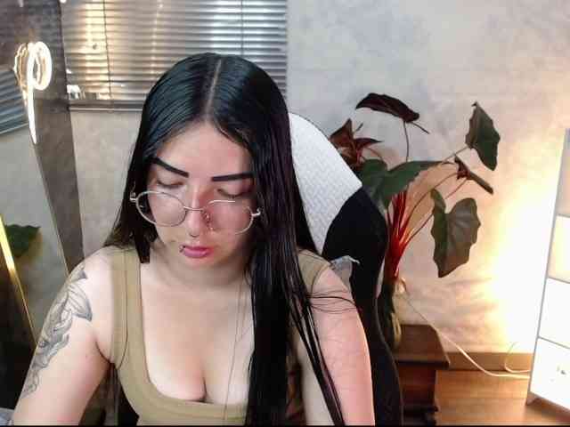 mia-jons2