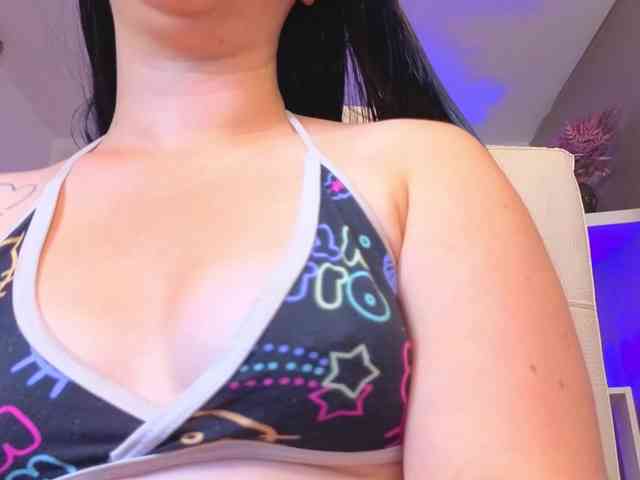 mia-jons2 webcam