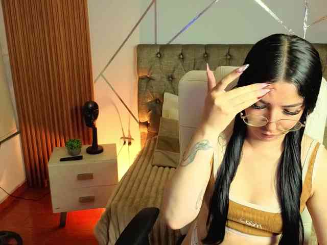 Mia-jons2 - Girl 