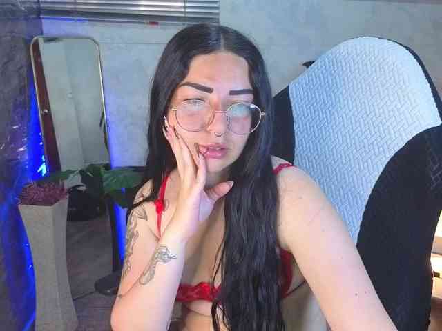 mia-jons2 webcam
